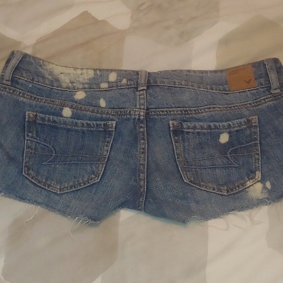 Shorts - Picture 1 of 3